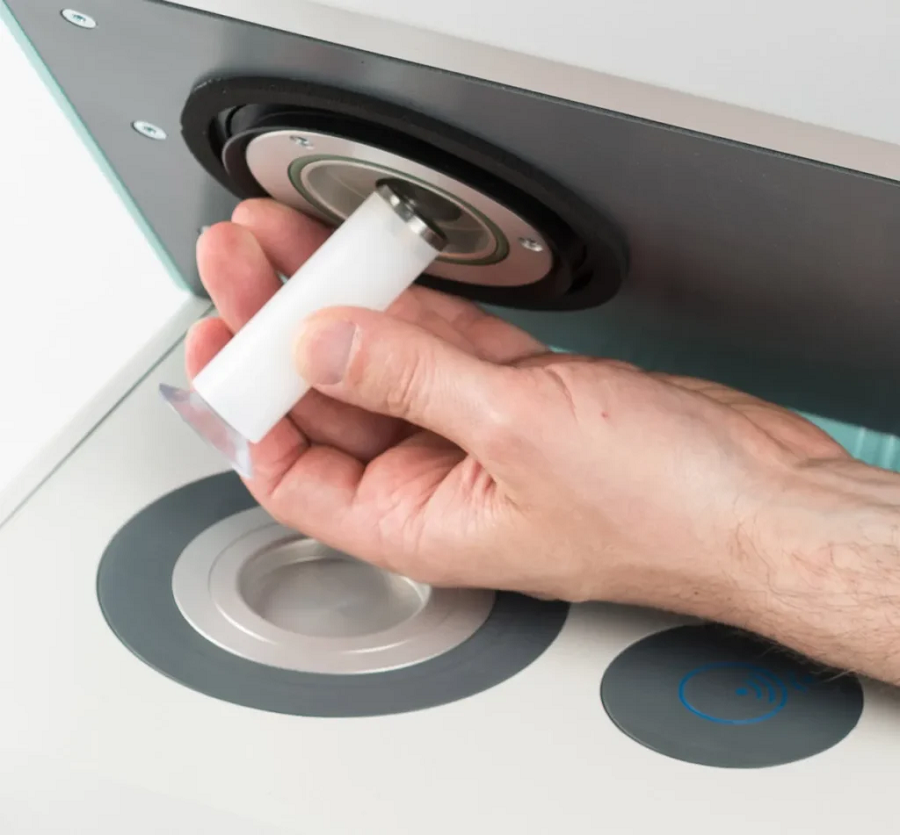 Máy đo hoạt độ nước Novasina May do hoat do nuoc Novasina