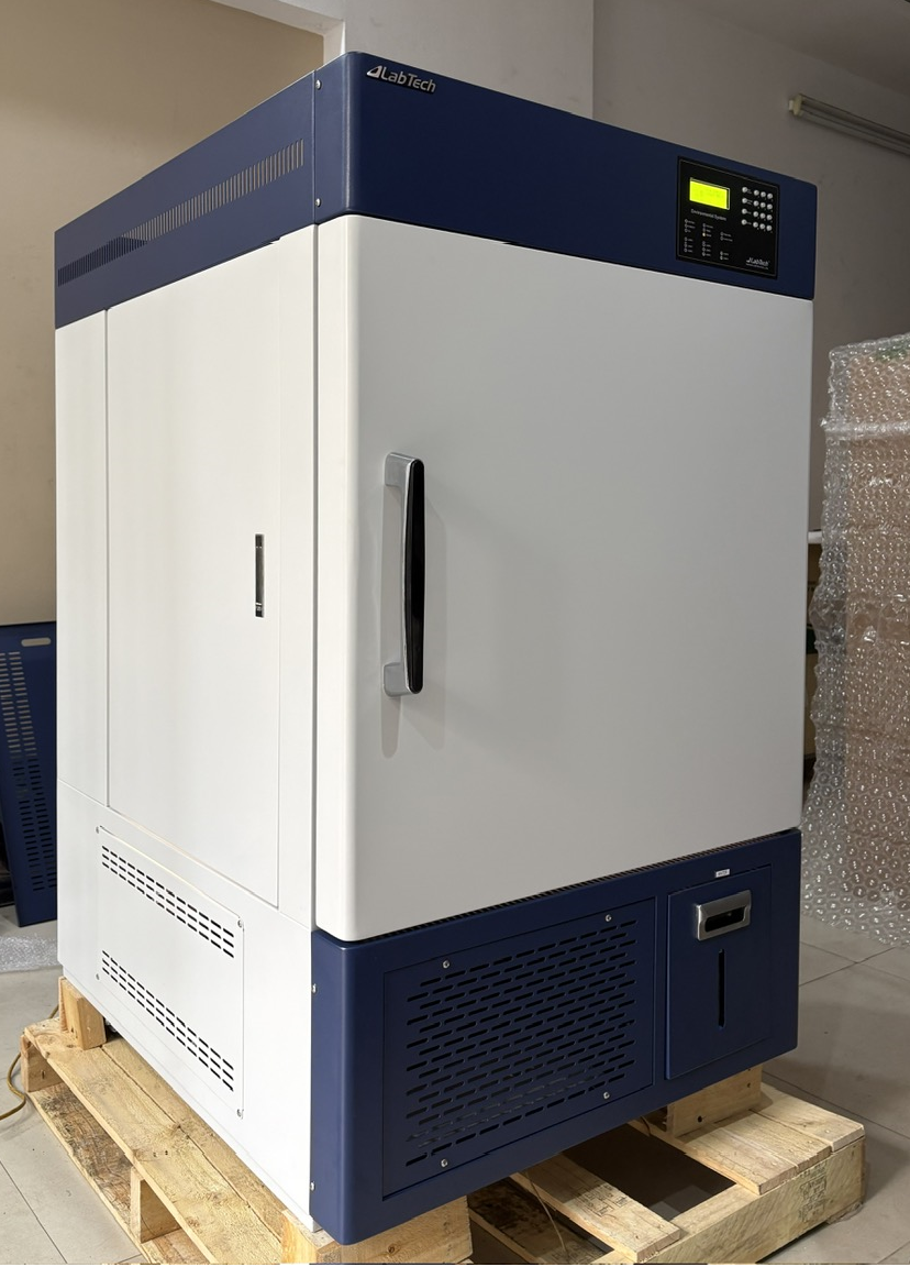 Tủ sinh trường thực vật Labtech LGC-5101G/ 5201G/ LGC-5301G 3 Tu sinh truong thuc vat Labtech LGC